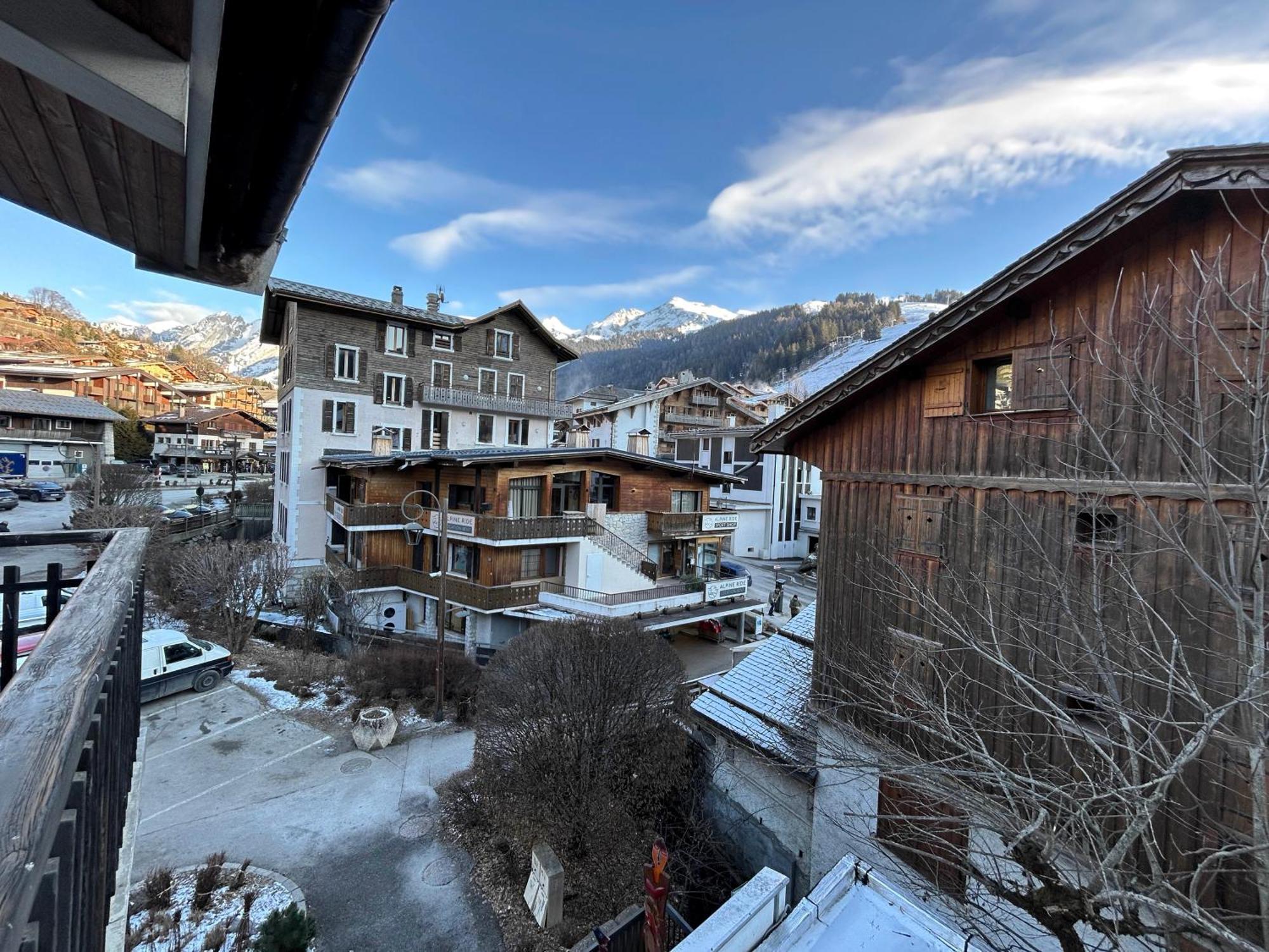 Nouveau A La Location Escale Blanche 1 3 Etoile Avec Mezzanine Centre Du Village La Clusaz